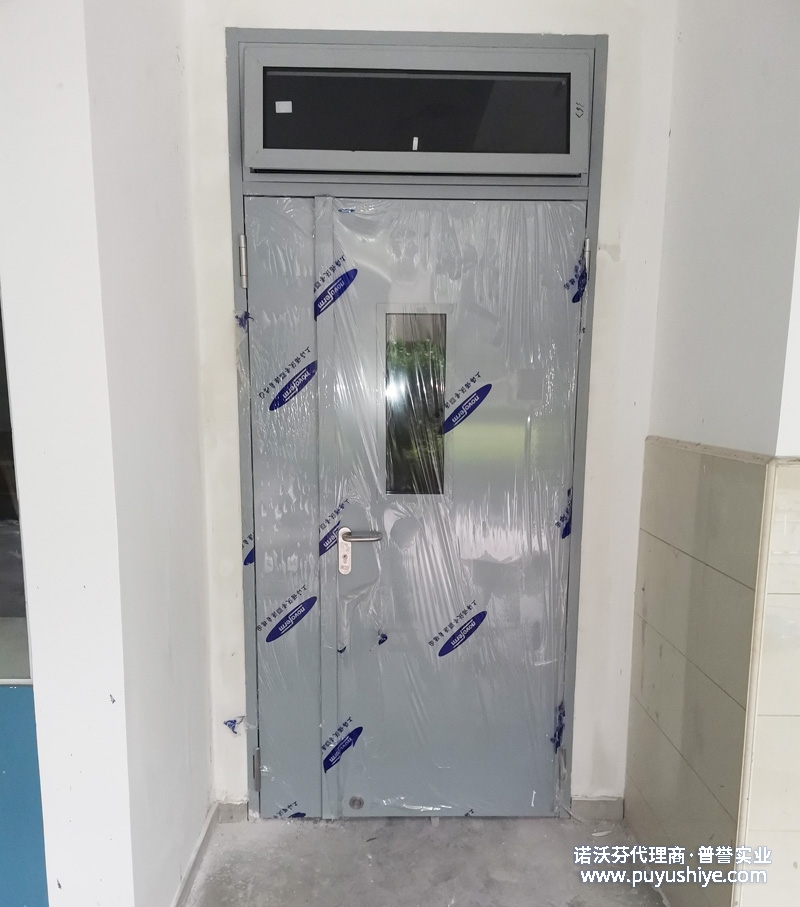 諾沃芬室內門