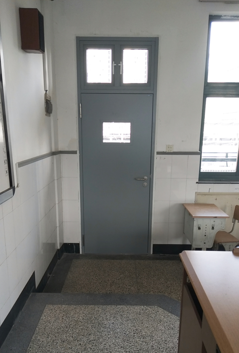 諾沃芬室內門