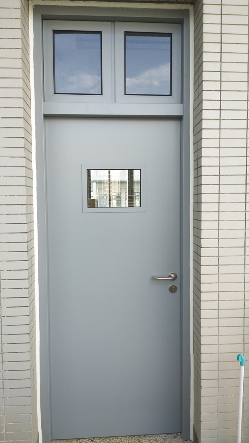諾沃芬室內門